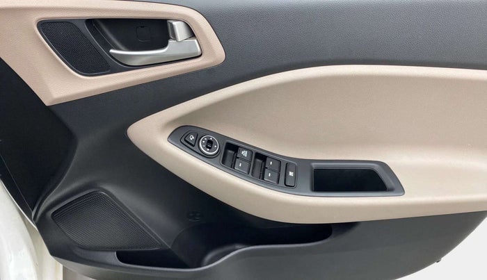 2019 Hyundai Elite i20 SPORTZ PLUS  1.2 CVT, Petrol, Automatic, 11,873 km, Driver Side Door Panels Control