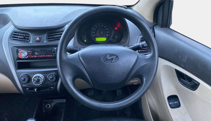 2014 Hyundai Eon ERA +, Petrol, Manual, 58,980 km, Steering Wheel Close Up