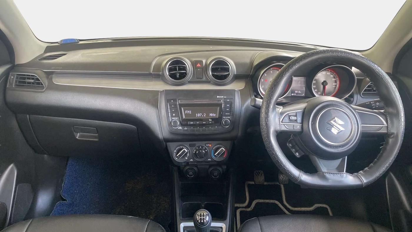 2019 Maruti Swift VXI, Petrol, Manual, 9,878 km, Dashboard