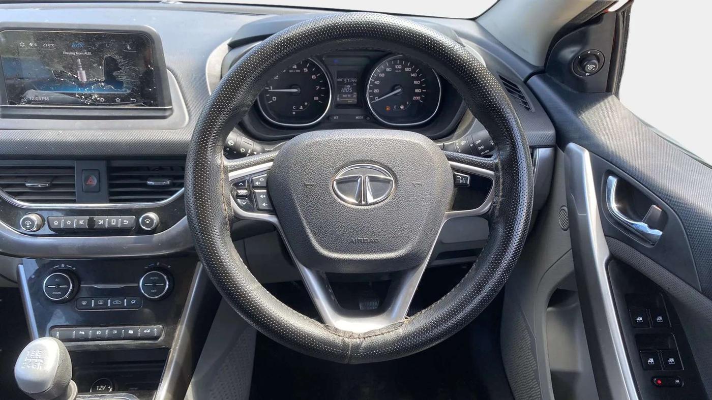 2018 Tata NEXON XZ PLUS PETROL, Petrol, Manual, 57,207 km, Steering Wheel Close Up