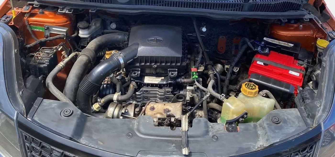 2018 Tata NEXON XZ PLUS PETROL, Petrol, Manual, 57,207 km, Open Bonet