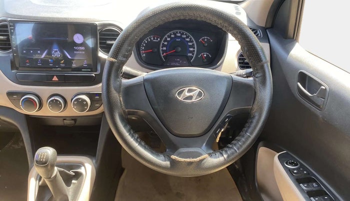 2014 Hyundai Grand i10 MAGNA 1.2 KAPPA VTVT, Petrol, Manual, 30,514 km, Steering Wheel Close Up