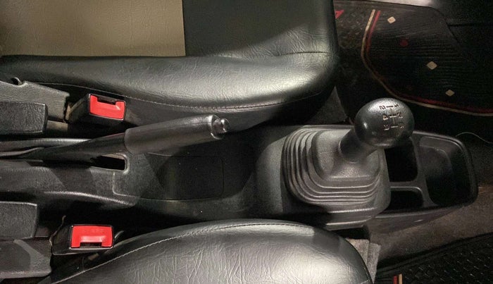 2021 Maruti Eeco 5 STR AC CNG, CNG, Manual, 41,563 km, Gear Lever