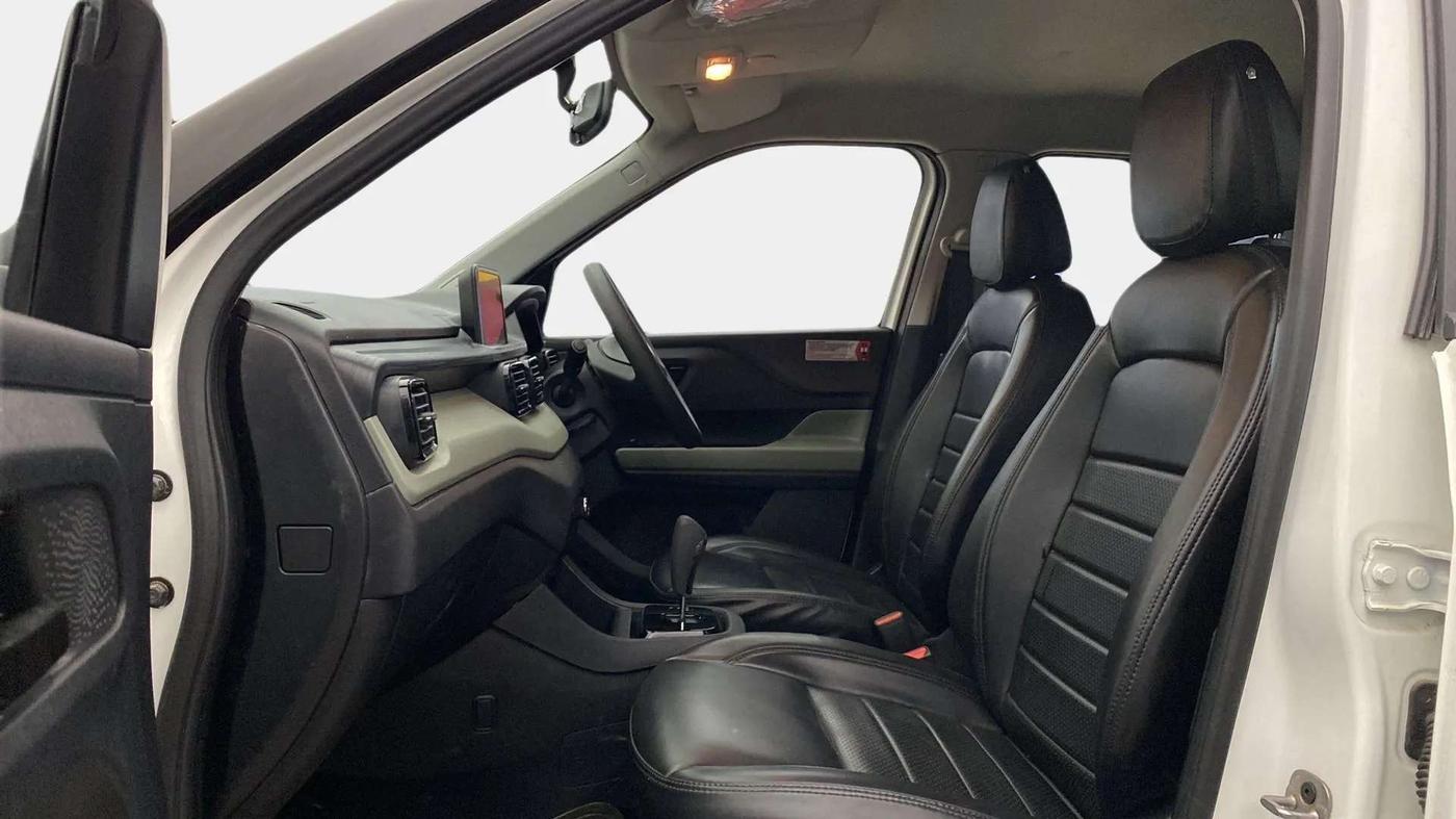 2024 Tata PUNCH ADVENTURE AMT, Petrol, Automatic, 11,820 km, Right Side Front Door Cabin