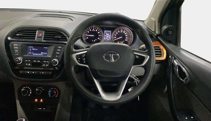 2016 Tata Tiago XZ PETROL, Petrol, Manual, 38,575 km, Steering Wheel Close Up