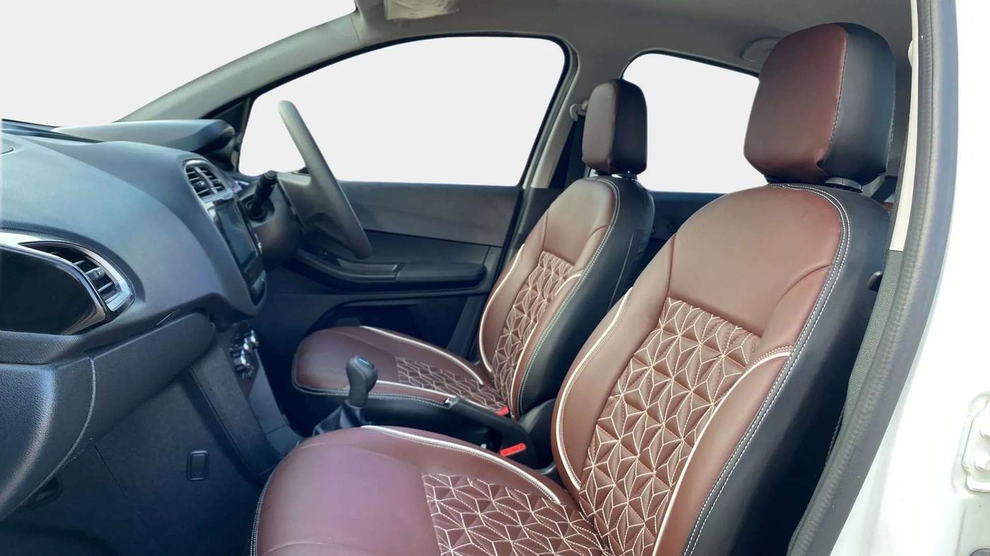 2023 Tata TIAGO NRG XZ MT, Petrol, Manual, 10,511 km, Right Side Front Door Cabin