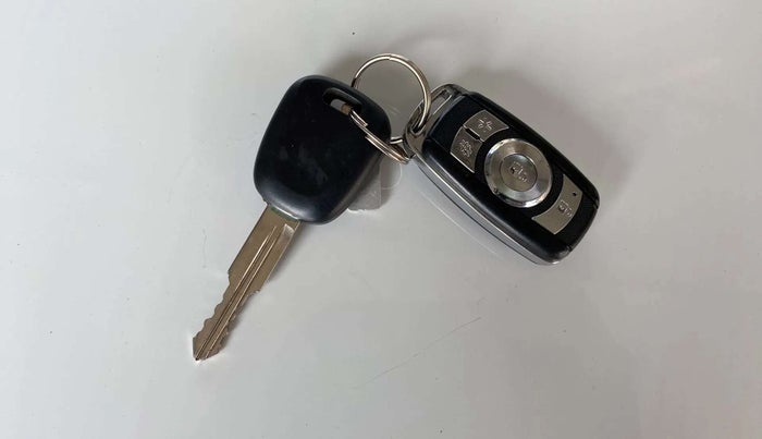 2019 Maruti Alto LXI, Petrol, Manual, 39,085 km, Key Close Up