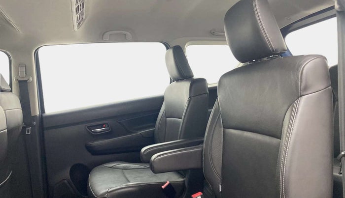 2019 Maruti XL6 ALPHA MT, Petrol, Manual, 26,592 km, Right Side Rear Door Cabin