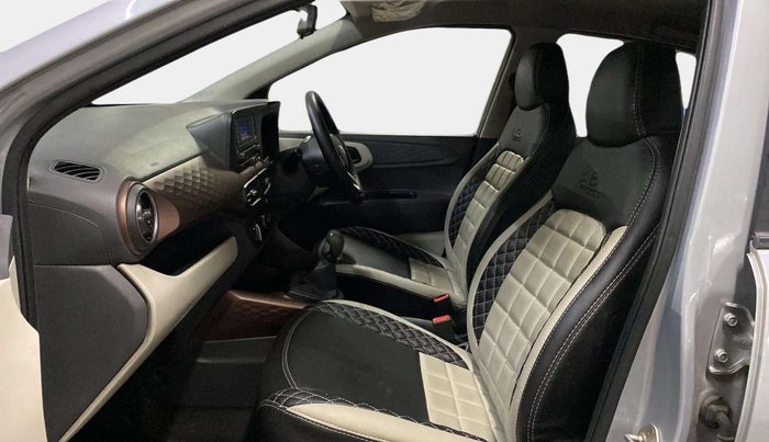 2021 Hyundai AURA S 1.2 CNG, CNG, Manual, 52,261 km, Right Side Front Door Cabin