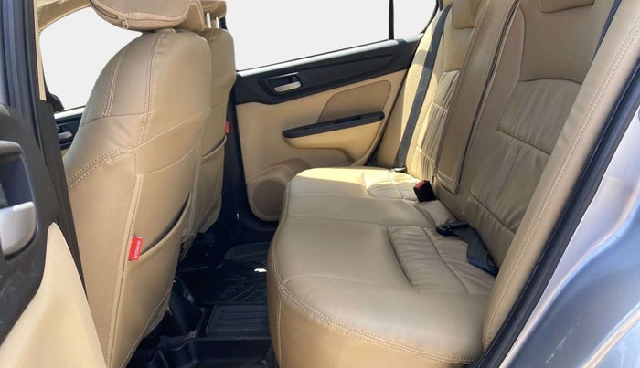2018 Honda Amaze 1.5L I-DTEC V, Diesel, Manual, 28,267 km, Right Side Rear Door Cabin