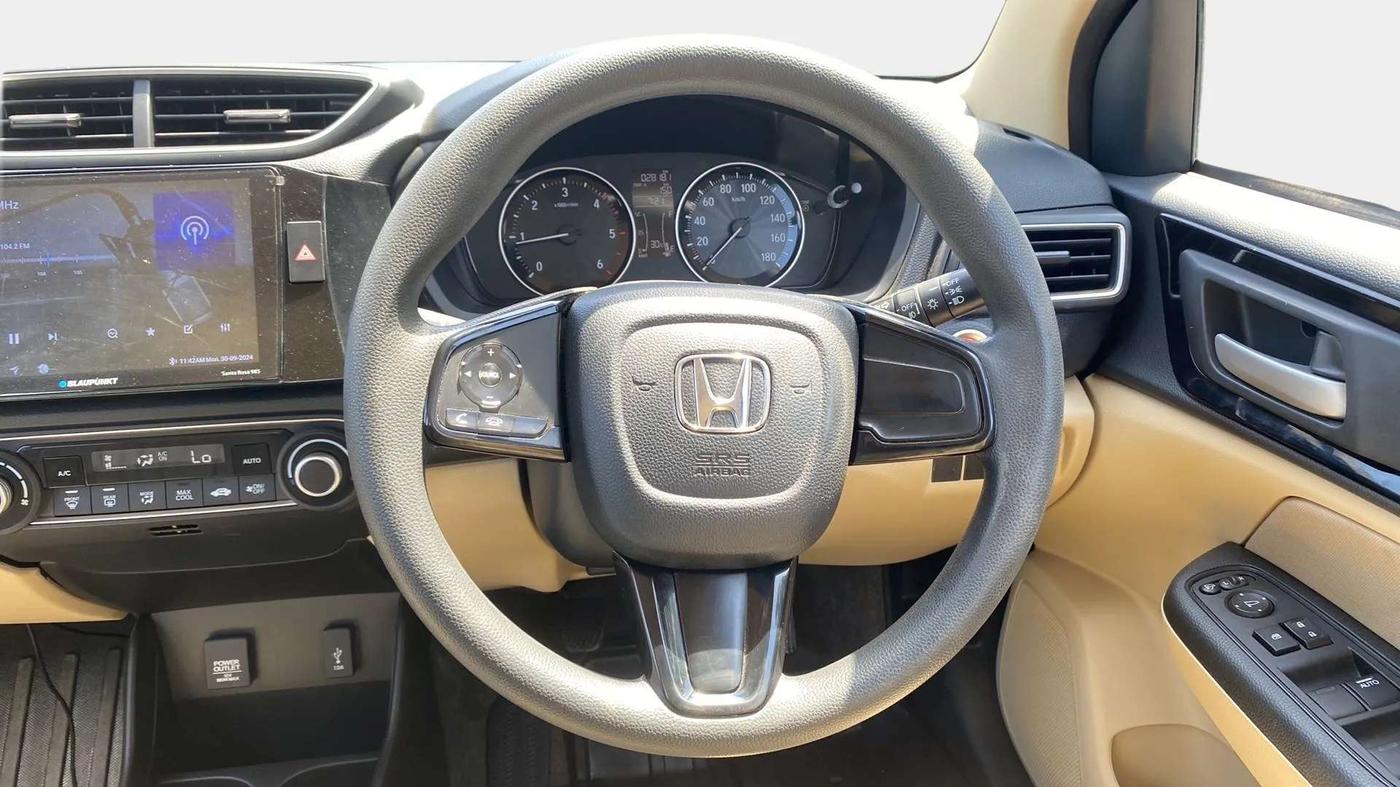 2018 Honda Amaze 1.5L I-DTEC V, Diesel, Manual, 28,267 km, Steering Wheel Close Up