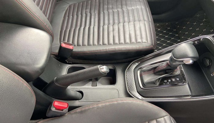 2020 KIA SONET GTX PLUS 1.0 DCT, Petrol, Automatic, 30,535 km, Gear Lever