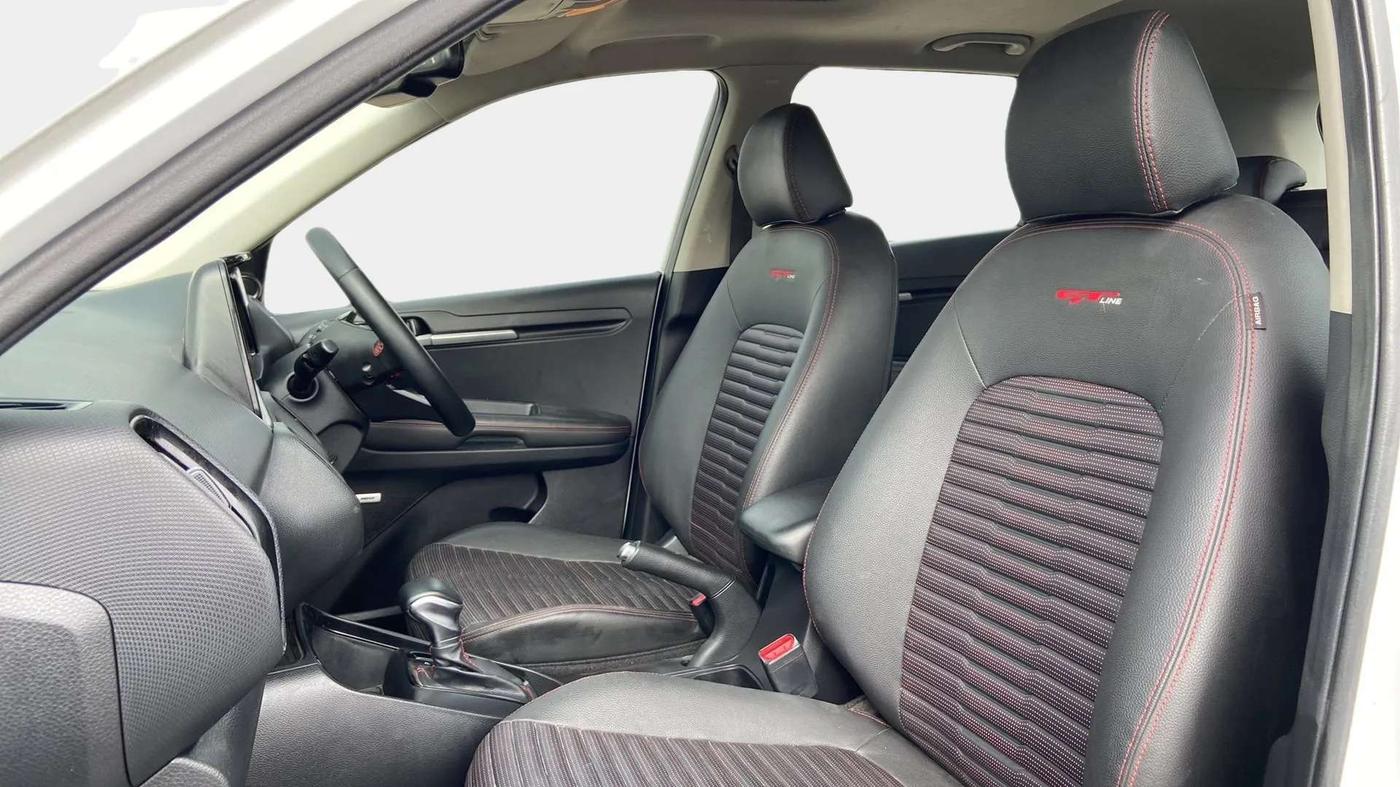 2020 KIA SONET GTX PLUS 1.0 DCT, Petrol, Automatic, 30,535 km, Right Side Front Door Cabin