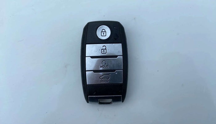2020 KIA SONET GTX PLUS 1.0 DCT, Petrol, Automatic, 30,535 km, Key Close Up