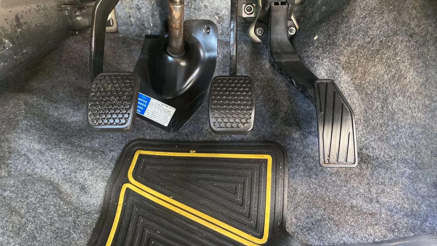 2020 Maruti Alto LXI, Petrol, Manual, 29,115 km, Pedals