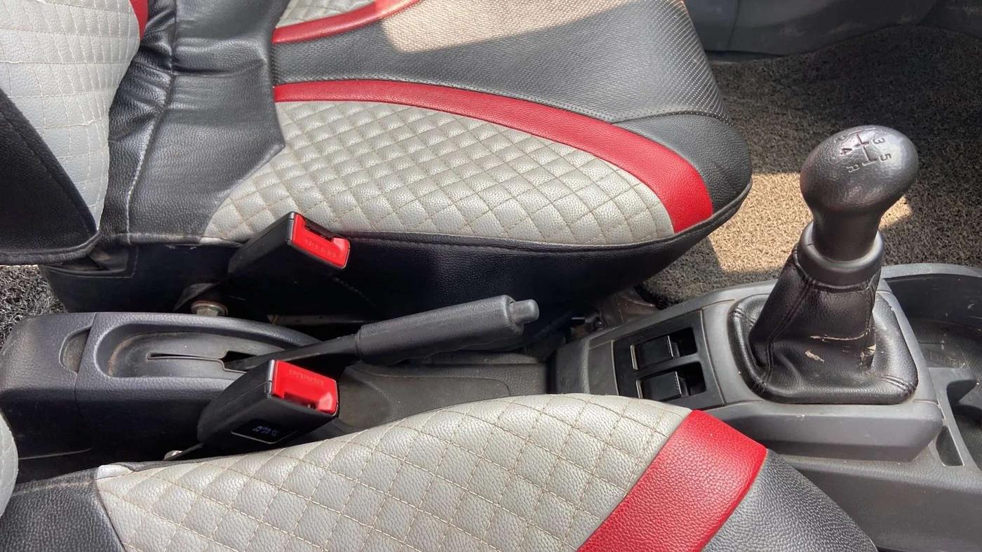 2016 Maruti Alto 800 LXI, Petrol, Manual, 46,913 km, Gear Lever