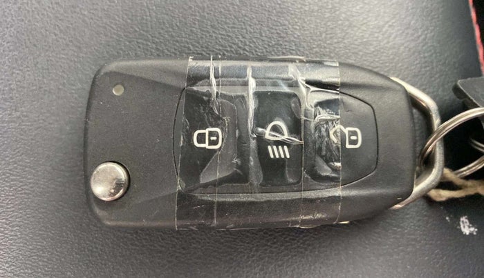 2021 Tata Tiago XZA PLUS PETROL, Petrol, Automatic, 13,785 km, Key Close Up