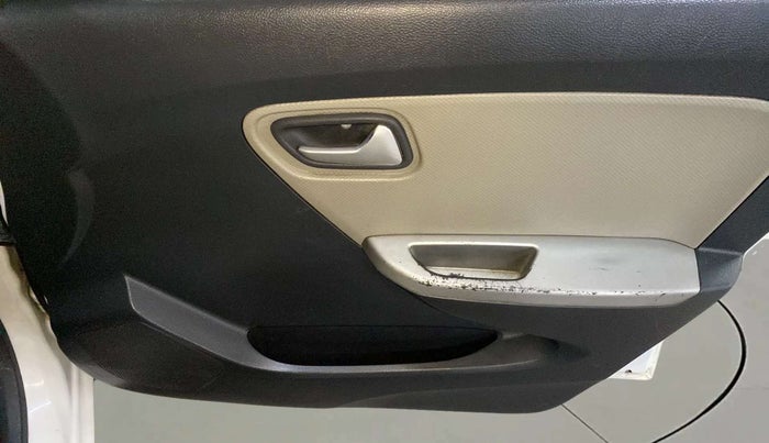 2017 Maruti Alto K10 VXI, Petrol, Manual, 98,968 km, Driver Side Door Panels Control