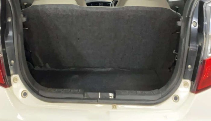 2017 Maruti Alto K10 VXI, Petrol, Manual, 98,968 km, Dicky (Boot door) - Parcel tray missing