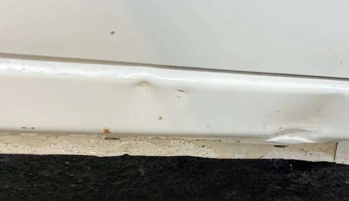 2017 Maruti Alto K10 VXI, Petrol, Manual, 98,968 km, Right running board - Slightly dented