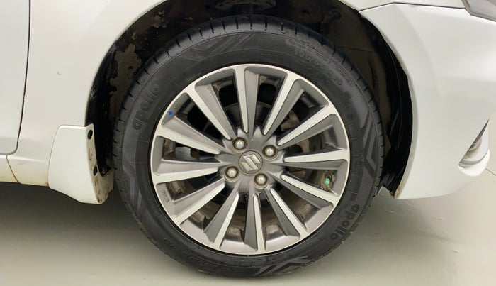 2019 Maruti Ciaz ALPHA 1.5 SHVS PETROL, Petrol, Manual, 43,374 km, Right Front Wheel