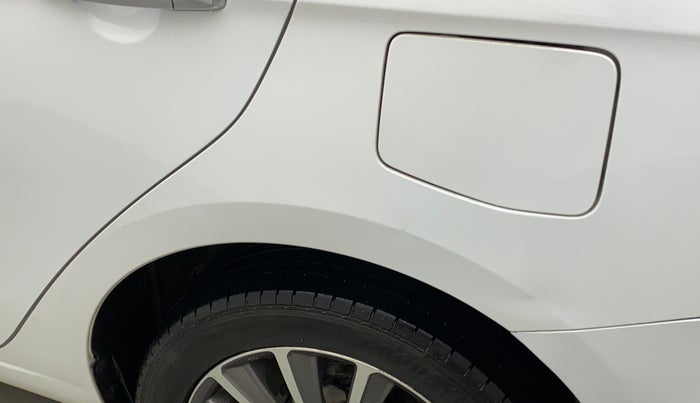 2019 Maruti Ciaz ALPHA 1.5 SHVS PETROL, Petrol, Manual, 43,374 km, Left quarter panel - Slightly dented
