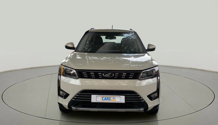 2021 Mahindra XUV300 W8 (O) 1.5 DIESEL, Diesel, Manual, 34,981 km, Front