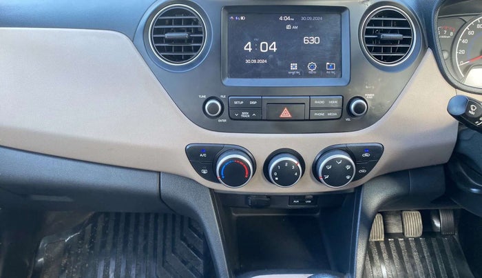 2017 Hyundai Grand i10 SPORTZ (O) 1.2 KAPPA VTVT, Petrol, Manual, 39,068 km, Air Conditioner