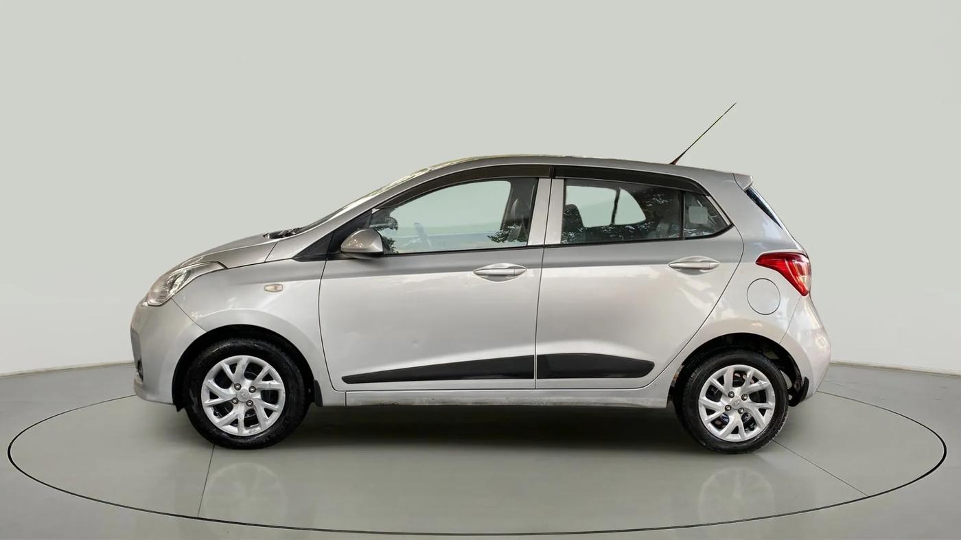 2017 Hyundai Grand i10 MAGNA 1.2 KAPPA VTVT, Petrol, Manual, 54,749 km, Left Side