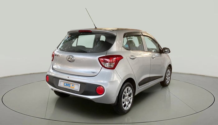 2017 Hyundai Grand i10 MAGNA 1.2 KAPPA VTVT, Petrol, Manual, 54,749 km, Right Back Diagonal
