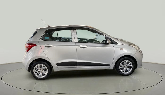 2017 Hyundai Grand i10 MAGNA 1.2 KAPPA VTVT, Petrol, Manual, 54,749 km, Right Side View