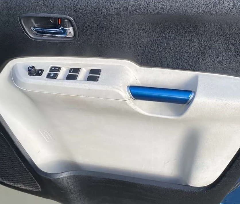 2018 Maruti IGNIS ZETA 1.2 AMT, Petrol, Automatic, 46,243 km, Driver Side Door Panels Control