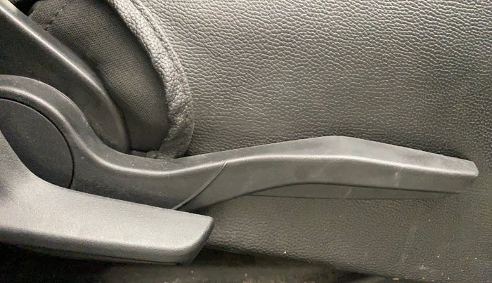 2022 Maruti Swift VXI AMT, Petrol, Automatic, 23,215 km, Driver Side Adjustment Panel