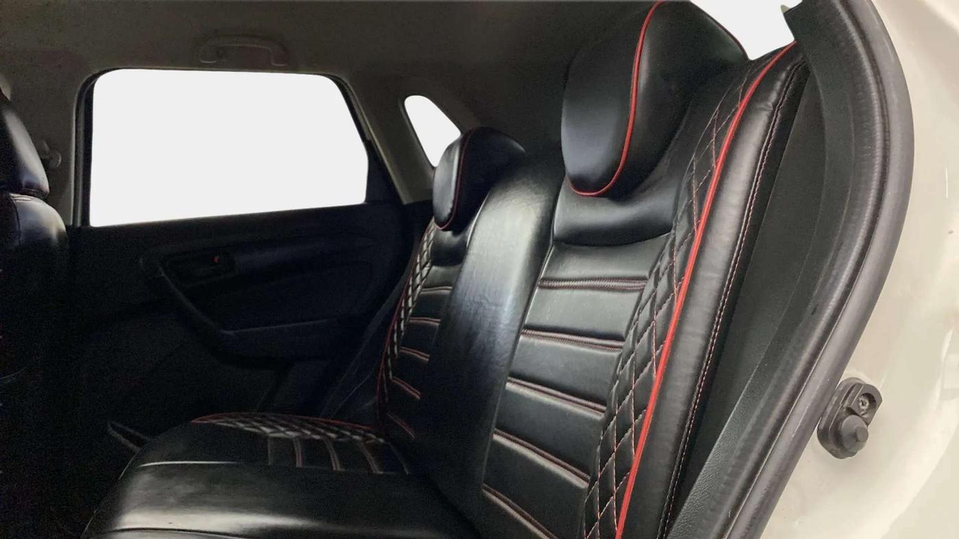 2021 Maruti Vitara Brezza VXI, Petrol, Manual, 39,760 km, Right Side Rear Door Cabin