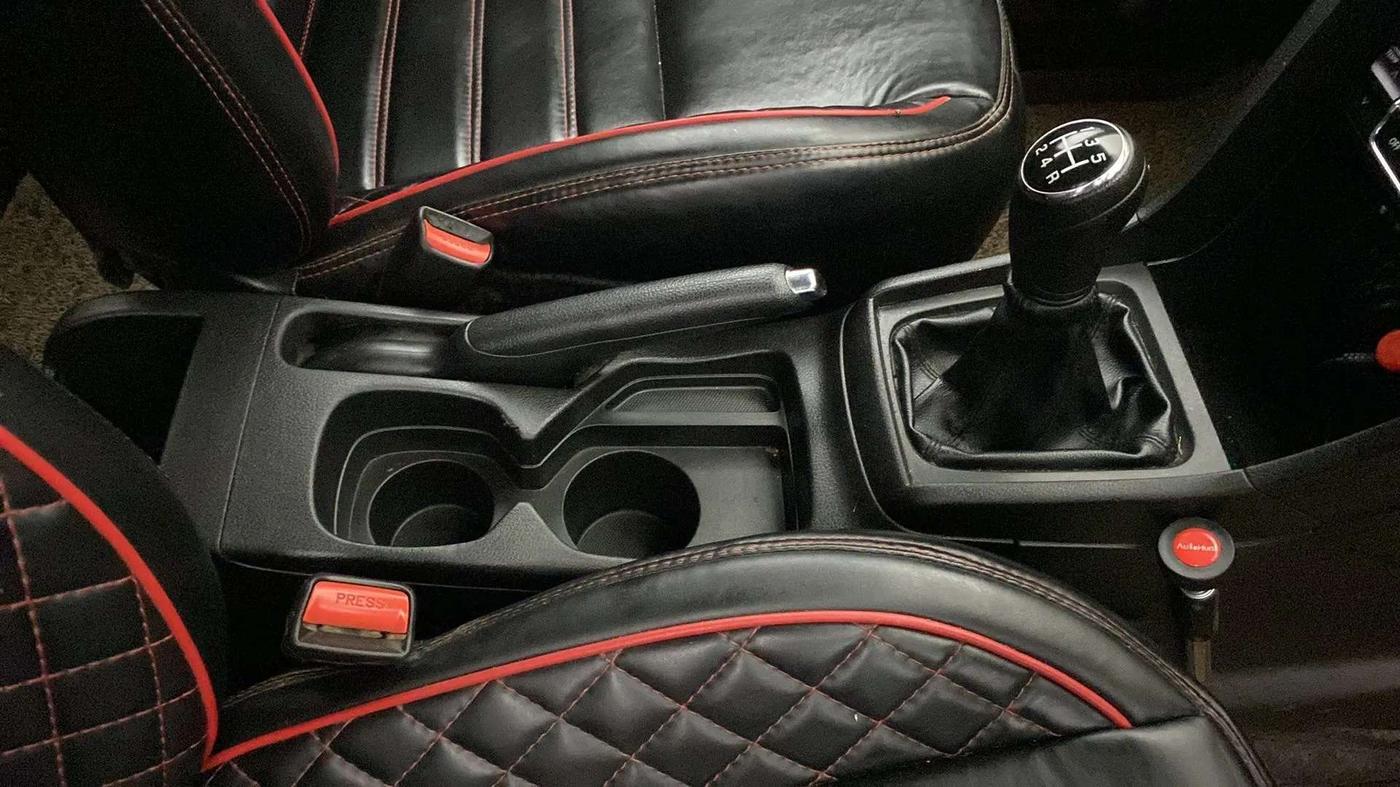 2021 Maruti Vitara Brezza VXI, Petrol, Manual, 39,760 km, Gear Lever