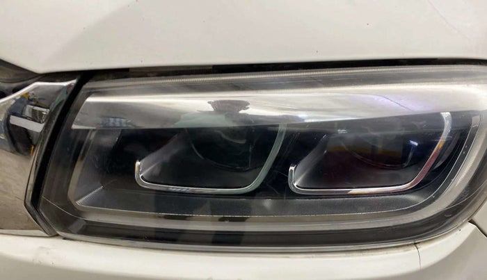 2021 Maruti Vitara Brezza VXI, Petrol, Manual, 39,760 km, Left headlight - Clamp has minor damage