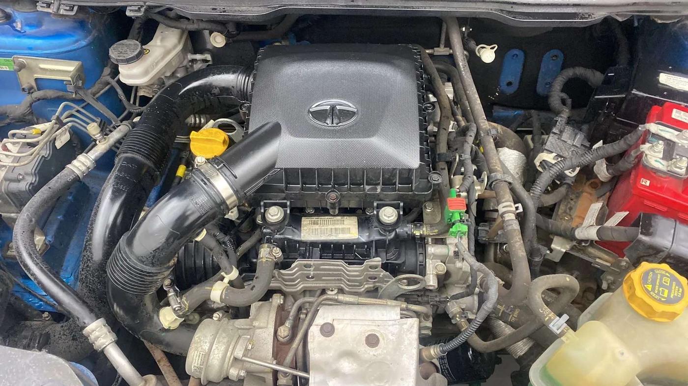 2018 Tata NEXON XMA PETROL, Petrol, Automatic, 22,432 km, Open Bonet