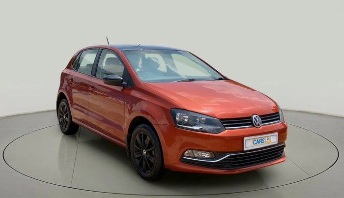 2016 Volkswagen Polo HIGHLINE1.2L, Petrol, Manual, 74,169 km, Right Front Diagonal