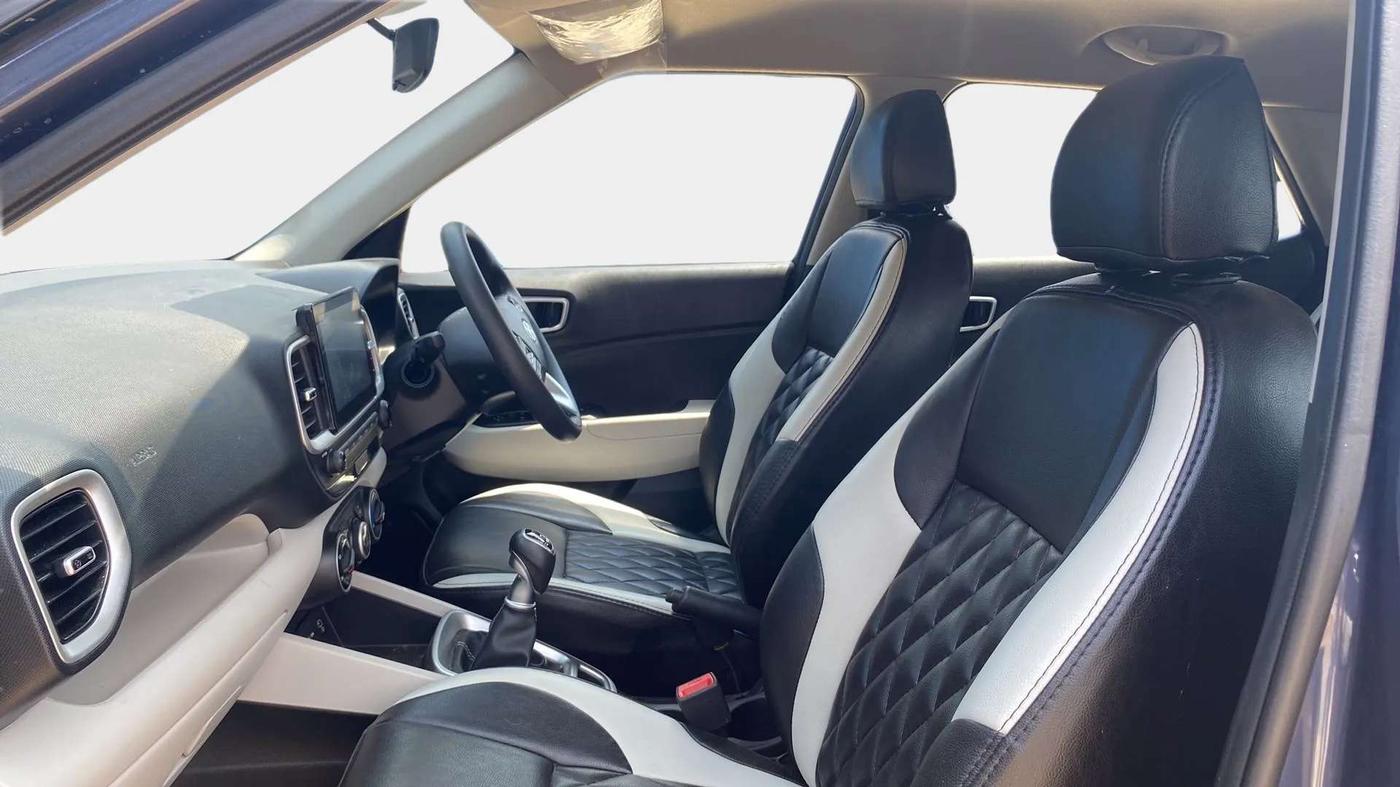 2022 Hyundai VENUE S (O) 1.0 TURBO IMT, Petrol, Manual, 24,522 km, Right Side Front Door Cabin