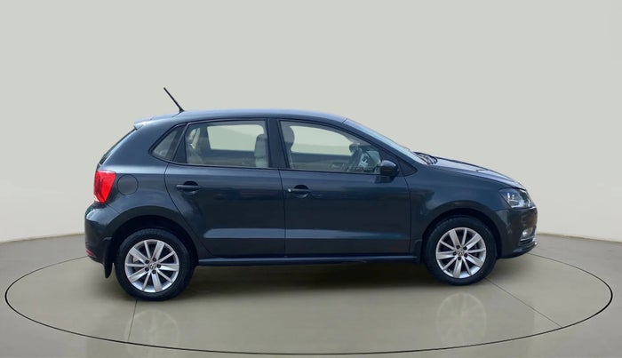 2017 Volkswagen Polo HIGHLINE1.2L, Petrol, Manual, 56,814 km, Right Side View