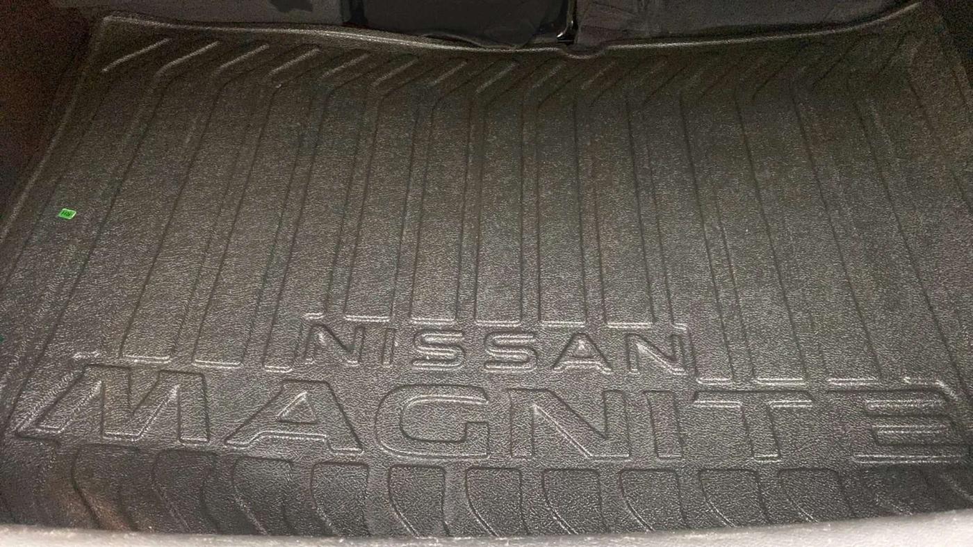 2022 Nissan MAGNITE XV PREMIUM TURBO CVT, Petrol, Automatic, 18,393 km, Boot Inside