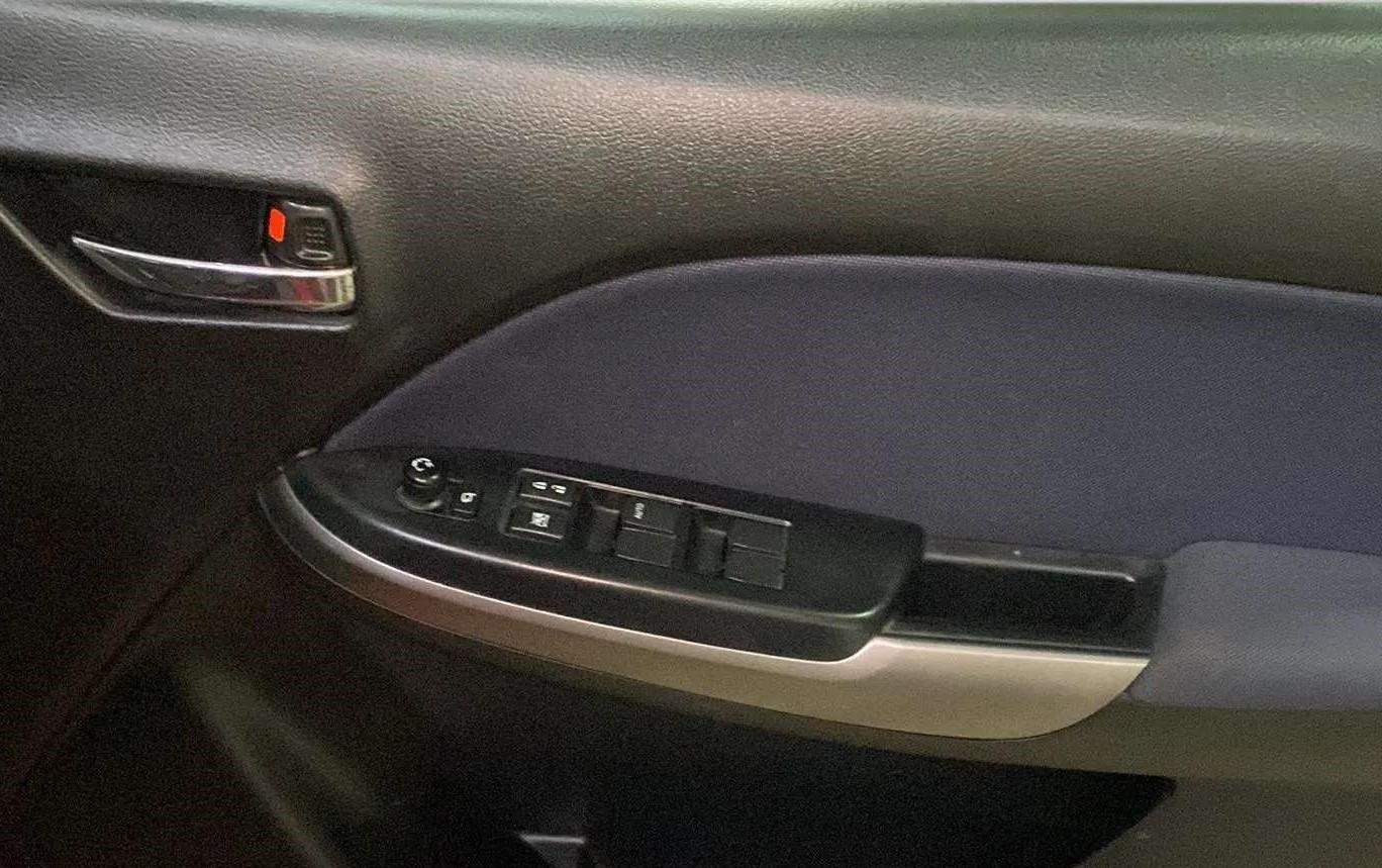 2020 Toyota Glanza V CVT, Petrol, Automatic, 18,529 km, Driver Side Door Panels Control