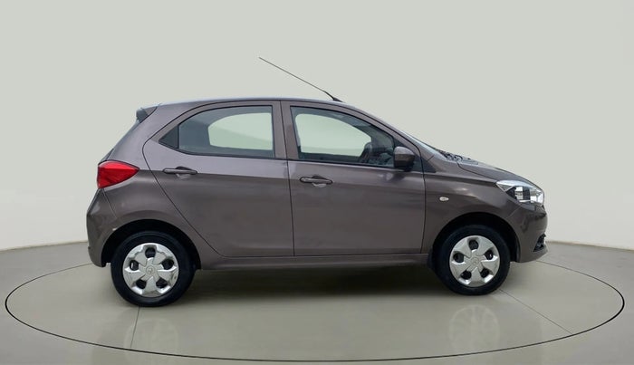 2018 Tata Tiago XT PETROL, Petrol, Manual, 35,497 km, Right Side View