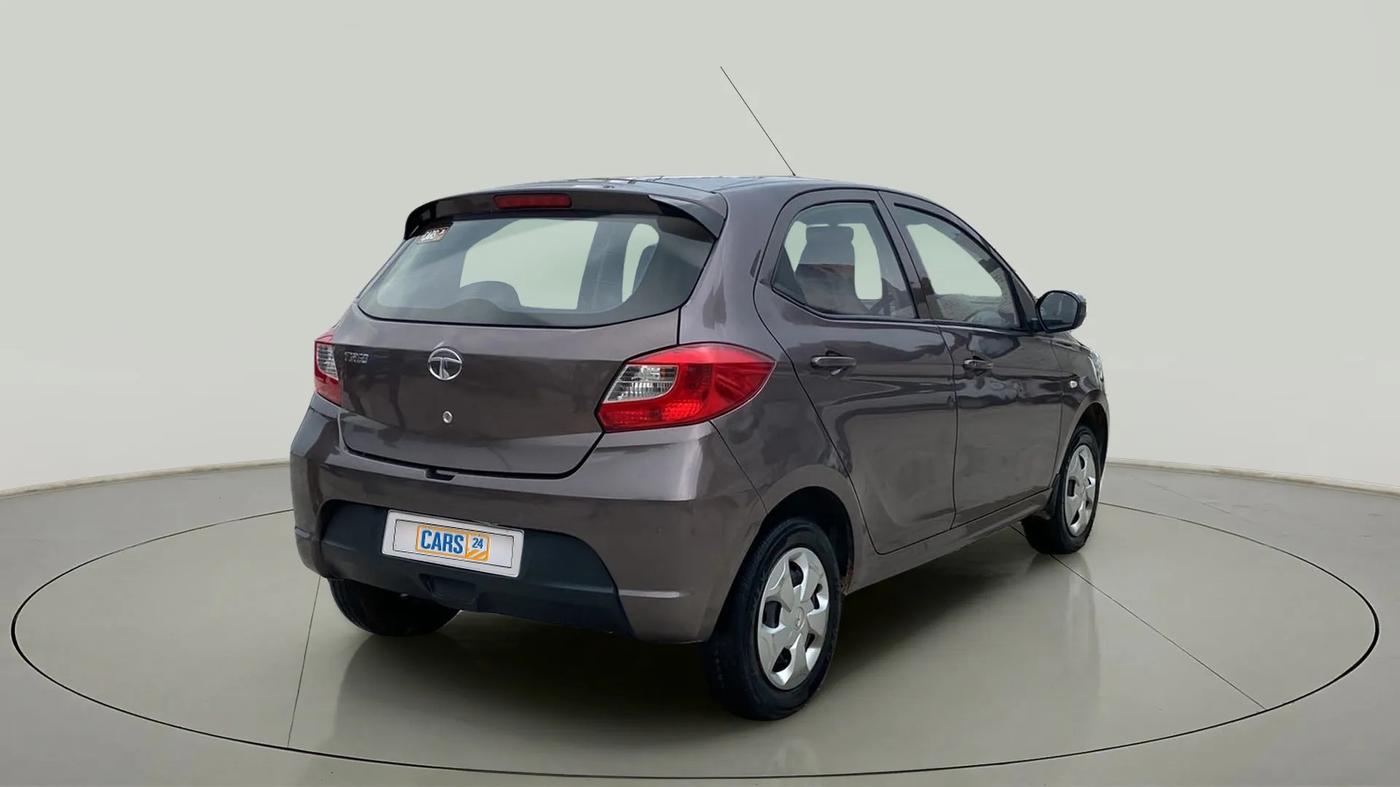2018 Tata Tiago XT PETROL, Petrol, Manual, 35,497 km, Right Back Diagonal
