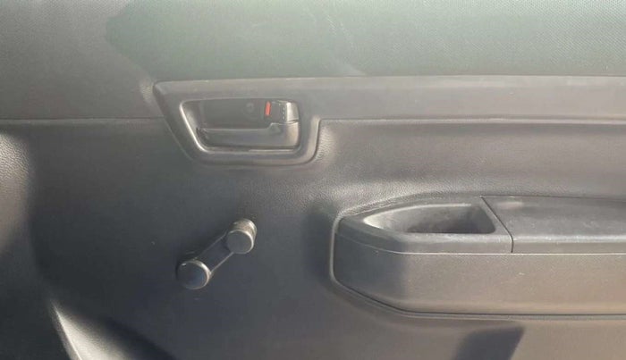 2021 Maruti S PRESSO LXI, Petrol, Manual, 45,151 km, Driver Side Door Panels Control