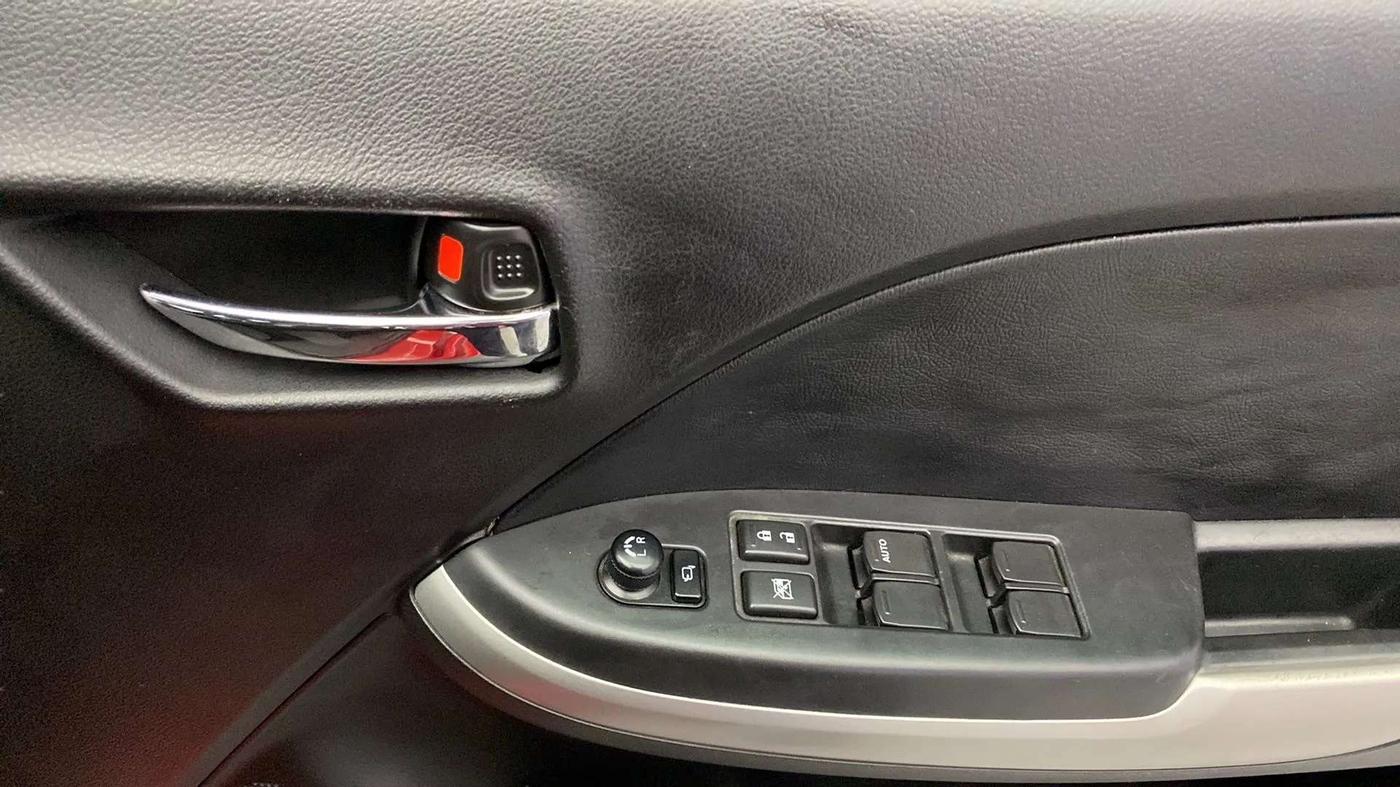 2017 Maruti Baleno ALPHA PETROL 1.2, Petrol, Manual, 68,435 km, Driver Side Door Panels Control