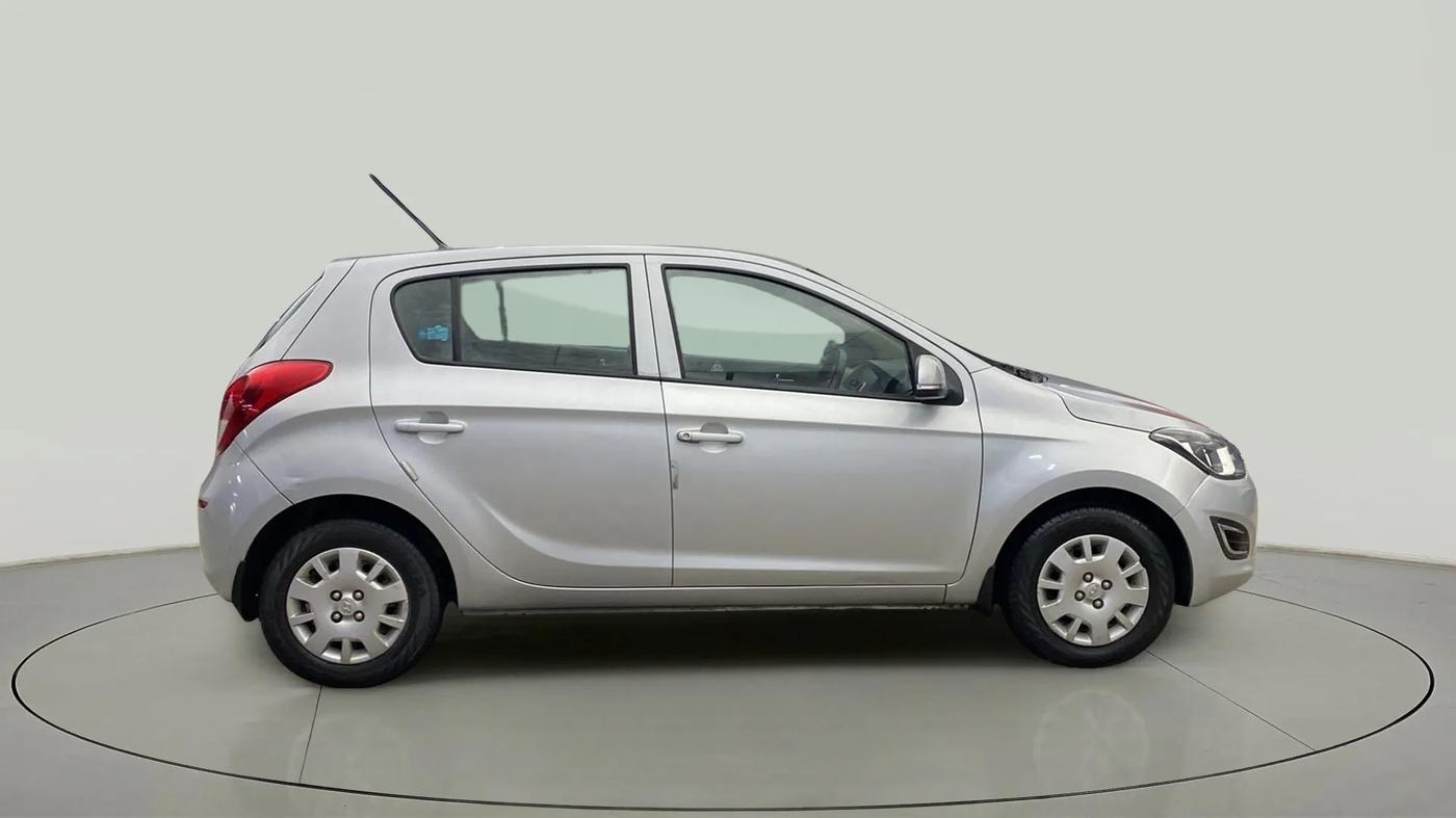 2013 Hyundai i20 MAGNA 1.2, Petrol, Manual, 69,926 km, Right Side View