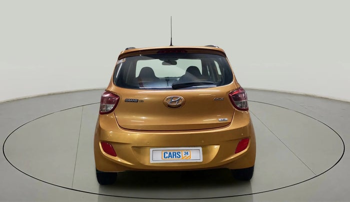 2016 Hyundai Grand i10 ASTA (O) 1.2 KAPPA VTVT, Petrol, Manual, 16,921 km, Back/Rear
