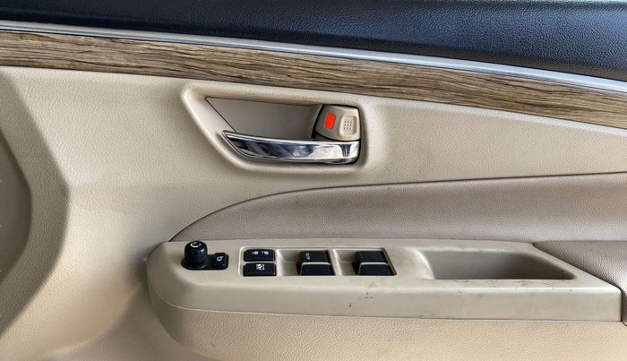 2021 Maruti Ciaz ALPHA 1.5 SHVS PETROL, Petrol, Manual, 27,146 km, Driver Side Door Panels Control