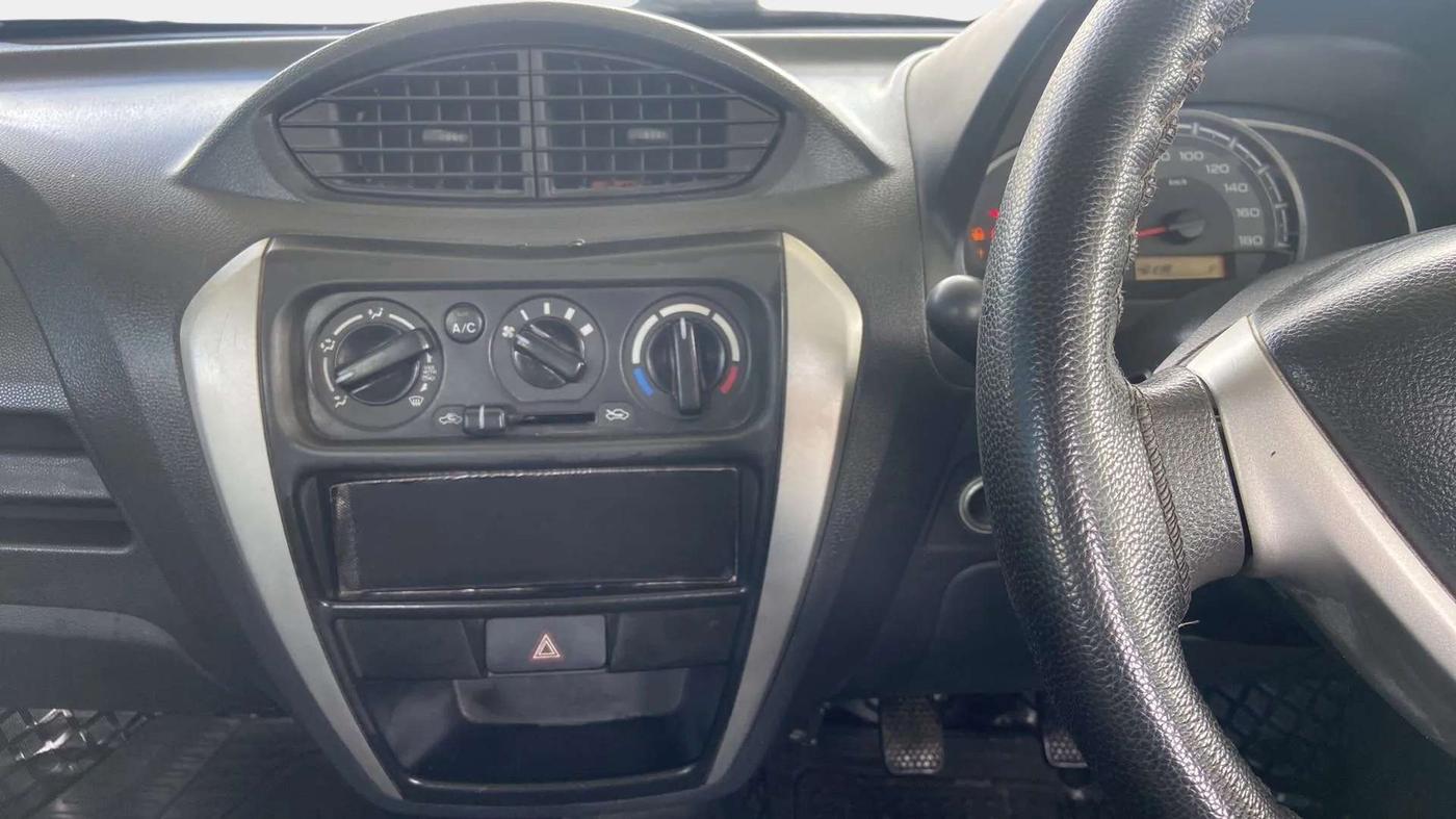 2017 Maruti Alto 800 LXI O, Petrol, Manual, 60,548 km, Air Conditioner